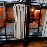 Omah Tentrem Wijaya Capsule Hostel Syariah