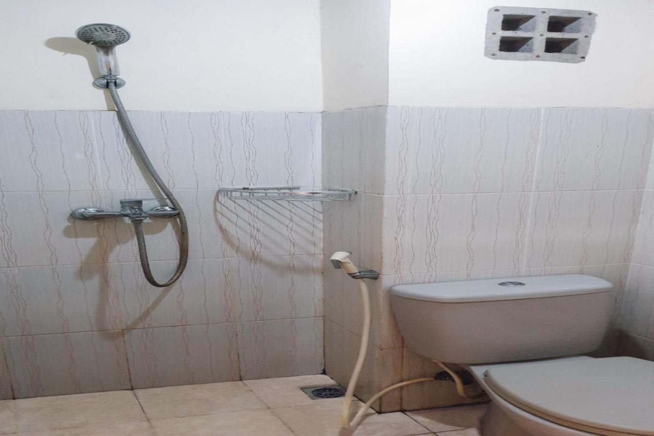 Omah Tentrem Wijaya Capsule Syariah Hostel *
